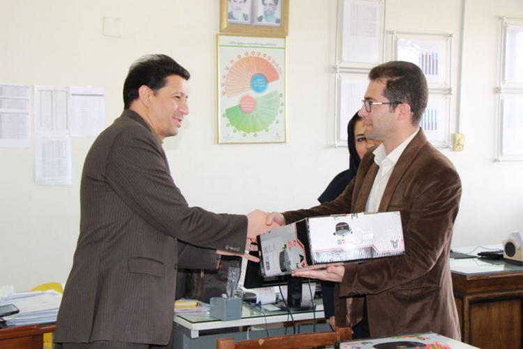 تقدیر و تشکر از کارشناسان مشاغل سخت و زیان اور ، مرکز بهداشت استان مرکزی، ۲۳ اسفند ماه