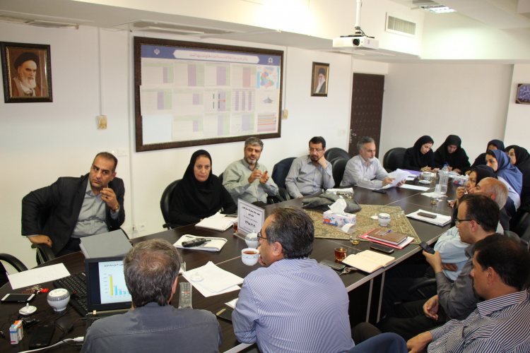 جلسه ستاد مشترک بسیج ملی کنترل فشارخون بالا مرکز بهداشت استان و اراک ، ۲۰ خرداد ماه