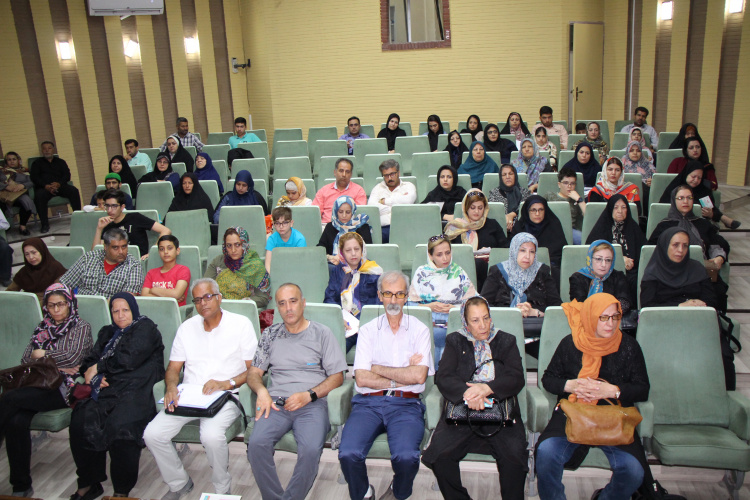 کنفرانس علمی آموزشی دیابت وابسته به انسولین ، سالن جلسات مرکز بهداشت استان مرکزی، ۲۷ خرداد ماه