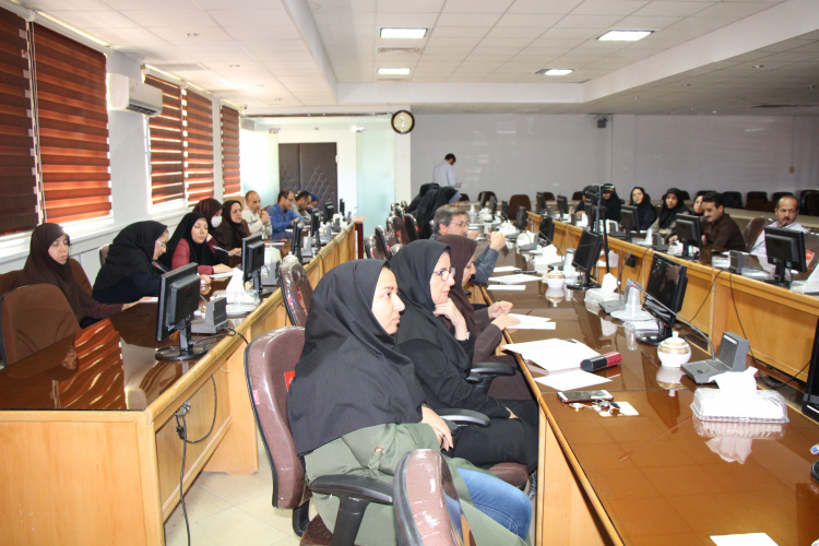 برگزاری جلسه آموزشی چگونه یک نماز خوب بخوانیم ، سالن جلسات مرکز بهداشت استان مرکزی، ۷ مرداد ماه