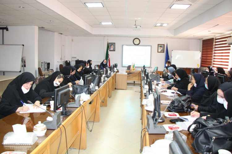گردهمائی کارشناسان بهداشت روان، سالن جلسات مرکز بهداشت استان مرکزی، ۲۲ خرداد ماه