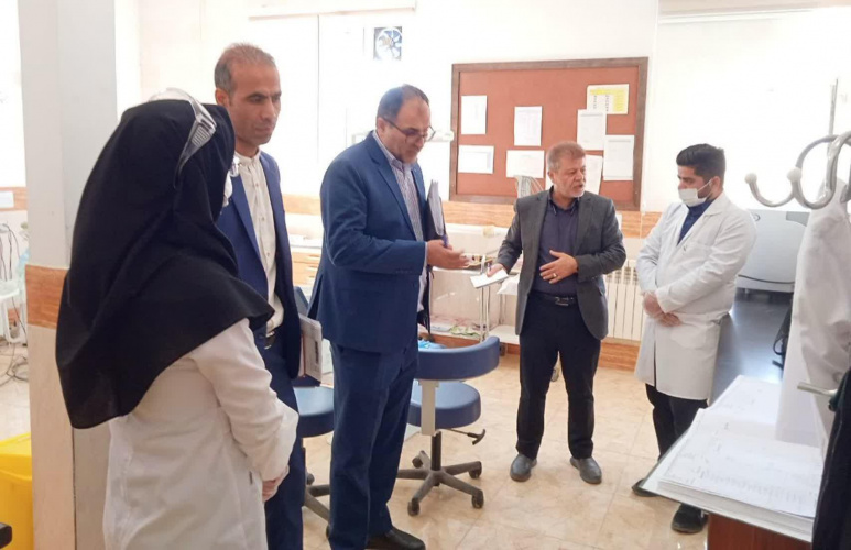 بازدید میدانی معاونت بهداشت استان از مراکز درمانی کمیجان و میلاجرد